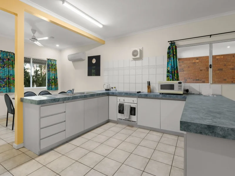 3 Bed Standard kitchen